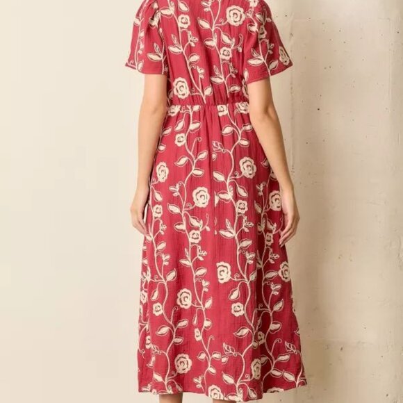 Women's Berry Floral Embroidered Midi Dress Polagram Size Small NWT - Picture 3 of 4